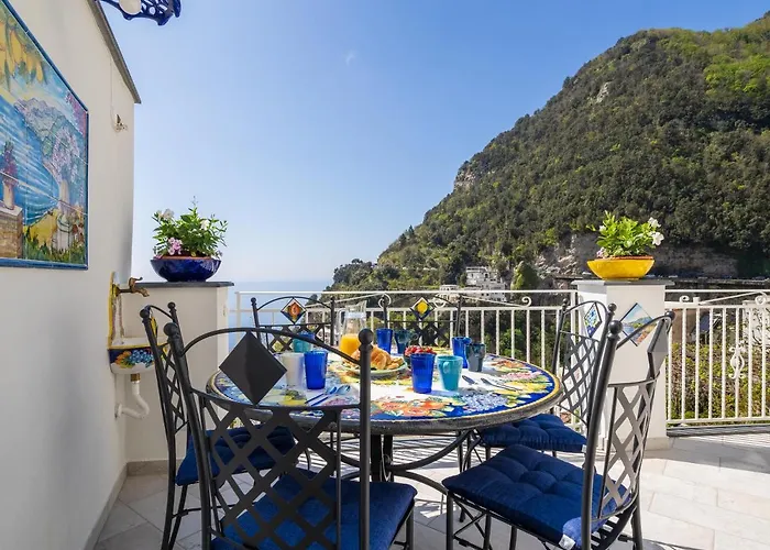 شقة Blue Waves - De Vivo Realty *