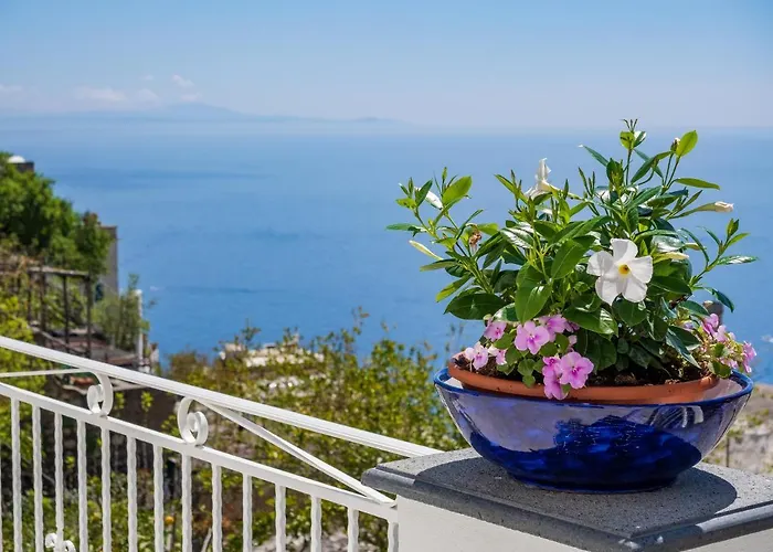 شقة Blue Waves - De Vivo Realty *