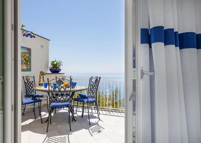 Blue Waves - De Vivo Realty * بوسيتانو