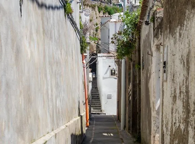 Blue Waves - De Vivo Realty شقة *