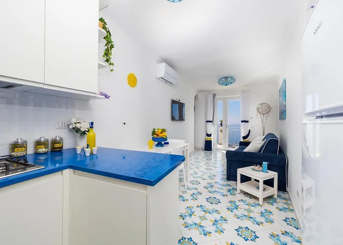 Blue Waves - De Vivo Realty شقة بوسيتانو