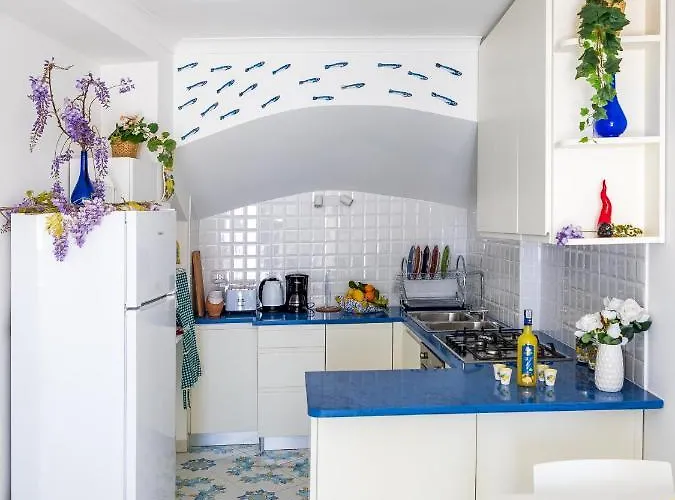 Blue Waves - De Vivo Realty * بوسيتانو