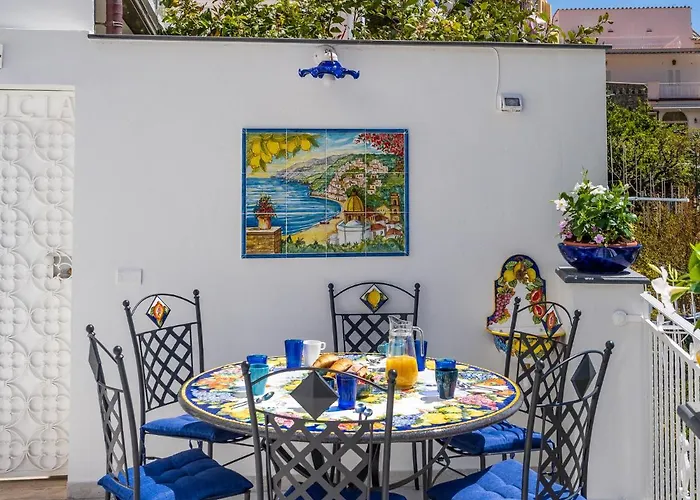 Blue Waves - De Vivo Realty شقة بوسيتانو