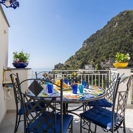 Apartment De Vivo Realty - Blue Waves *