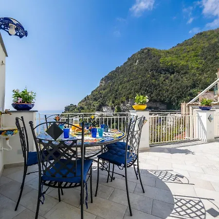 Apartment Blue Waves - De Vivo Realty *