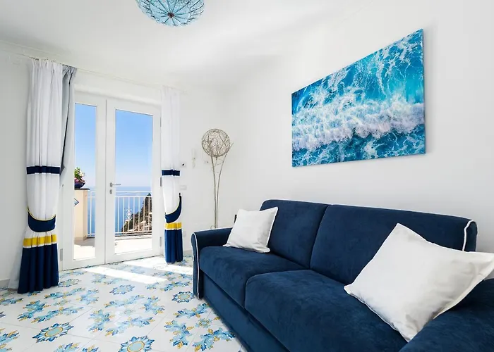 Διαμέρισμα Blue Waves - De Vivo Realty *