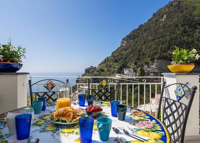 Blue Waves - De Vivo Realty Positano