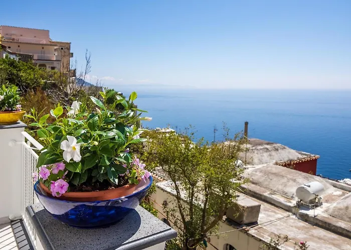 Blue Waves - De Vivo Realty